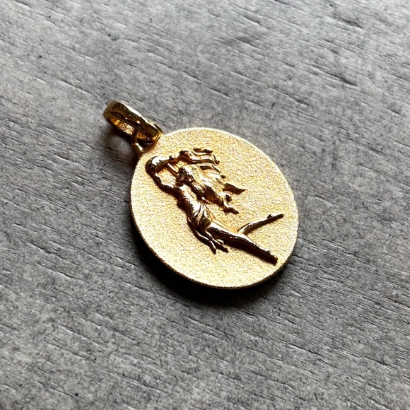 AWE Inspired’s Aquarius pendant, gold vermeil, pendant only! - Picture 4 of 9